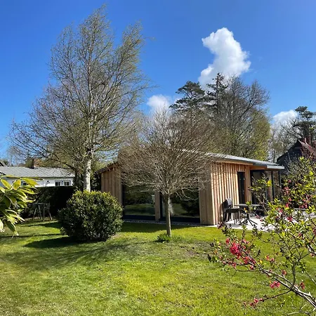 Holiday home Aalglatt Am Deich, 250 M Zum