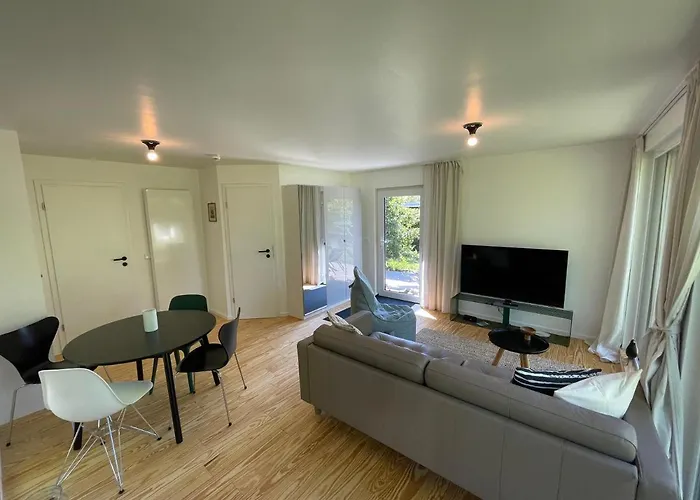 Aalglatt Am Deich, 250 M Zum Ferienhaus Dierhagen