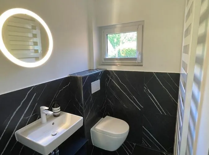 Ferienhaus Aalglatt Am Deich, 250 M Zum