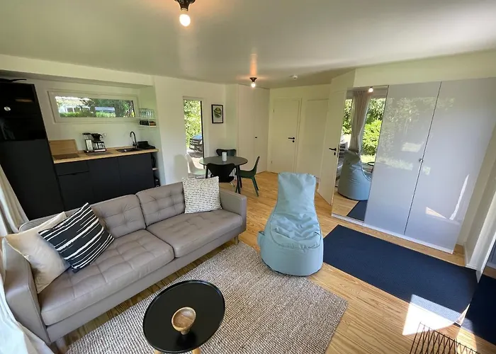 Aalglatt Am Deich, 250 M Zum Ferienhaus Dierhagen