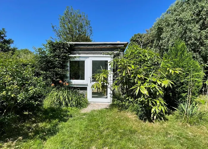 Ferienhaus Aalglatt Am Deich, 250 M Zum *